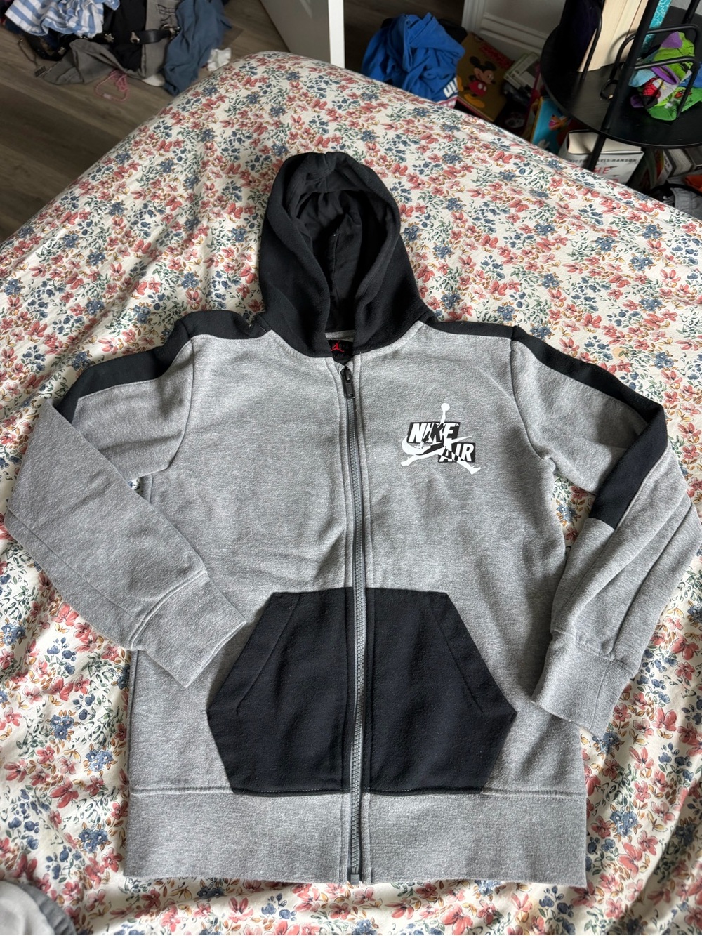 Nike Air Jordan Boys Full Zip Fleece Jacket Medium 10/12